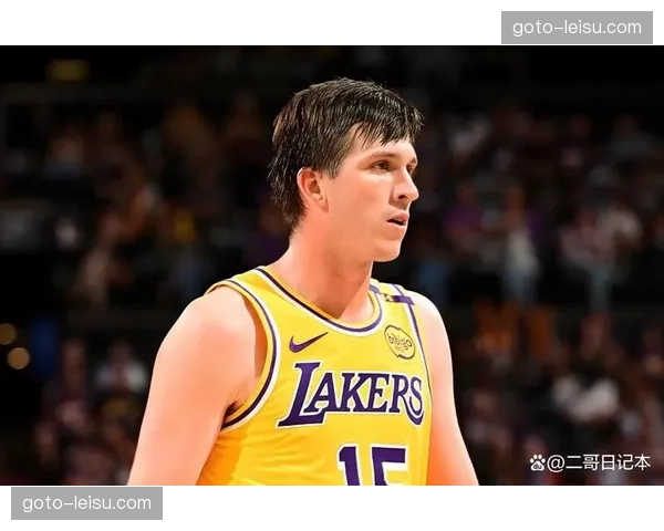 湖人计划5年2.4亿续约里夫斯 将其视为未来绝对核心支柱 湖人计划5年2.4亿续约里夫斯 将其视为未来绝对核心支柱